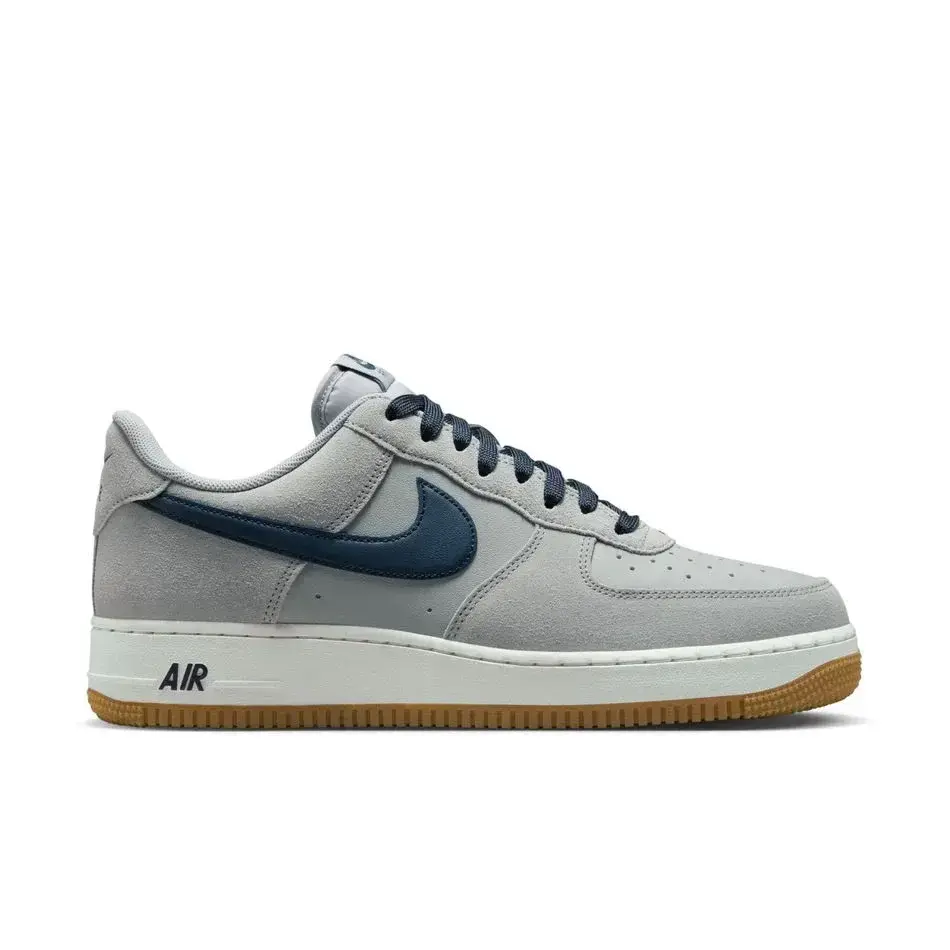 Air Force 1 07 LV8 Siyah - 1